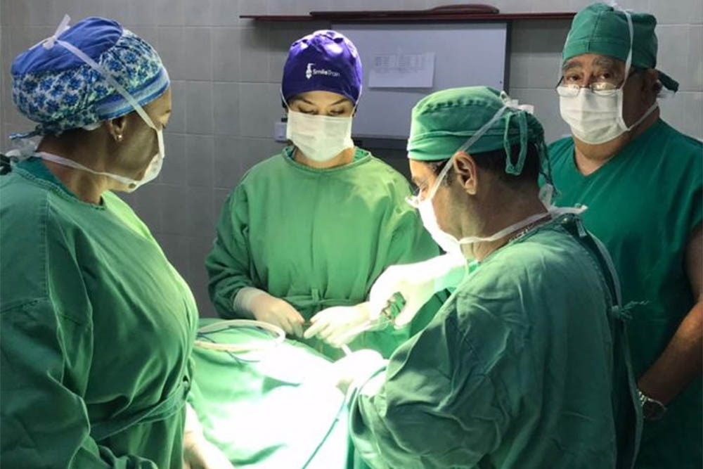 Doctors performing cleft surgery