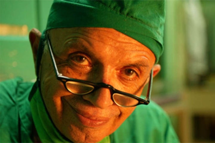 El Dr. Hirji Adenwalla